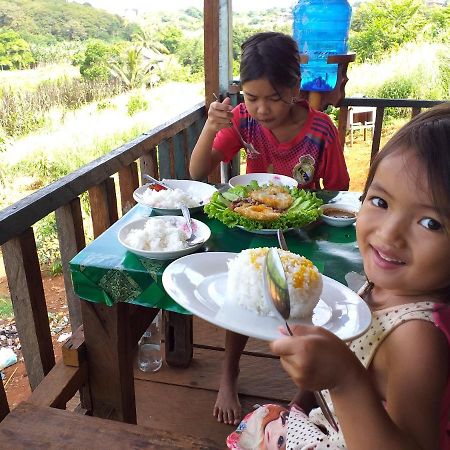 Farmer homestay&trekking Banlung Eksteriør bilde