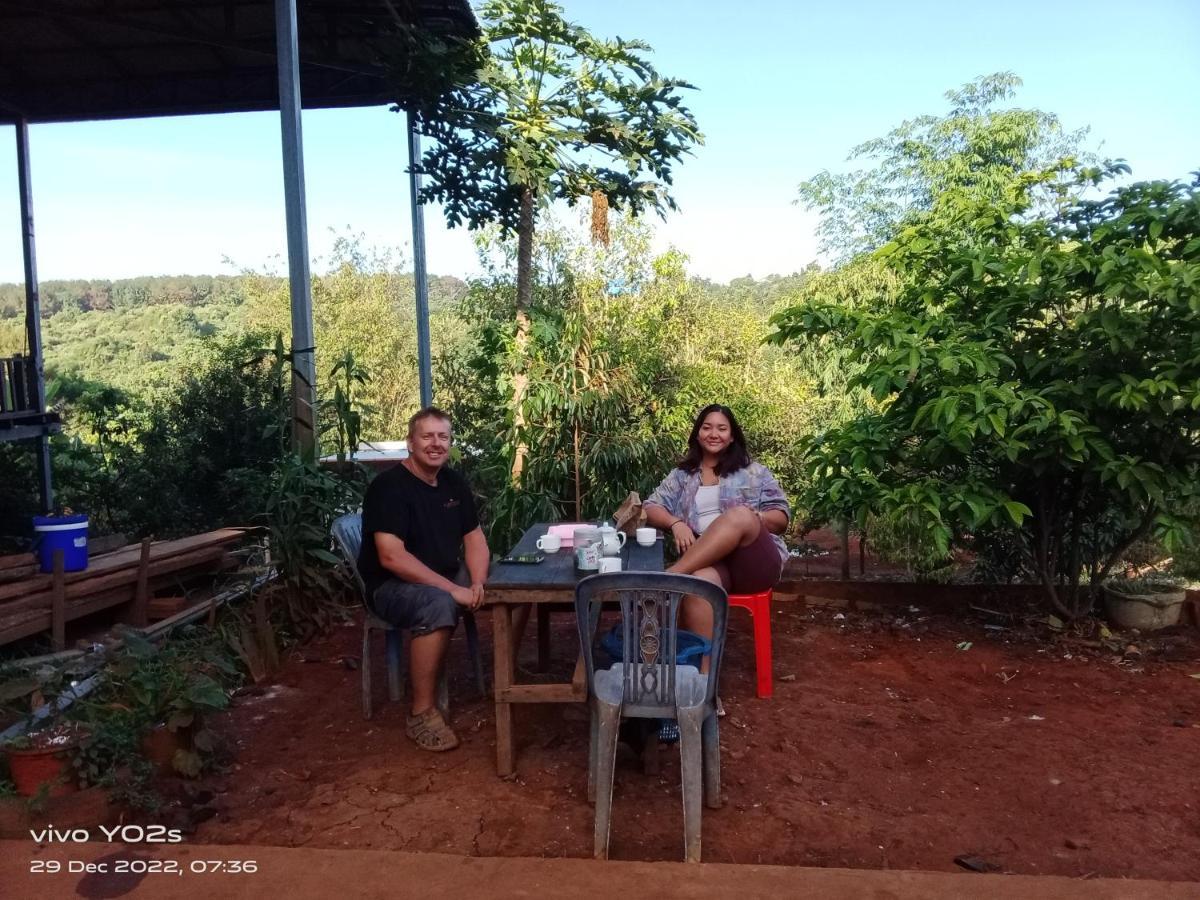 Farmer homestay&trekking Banlung Eksteriør bilde