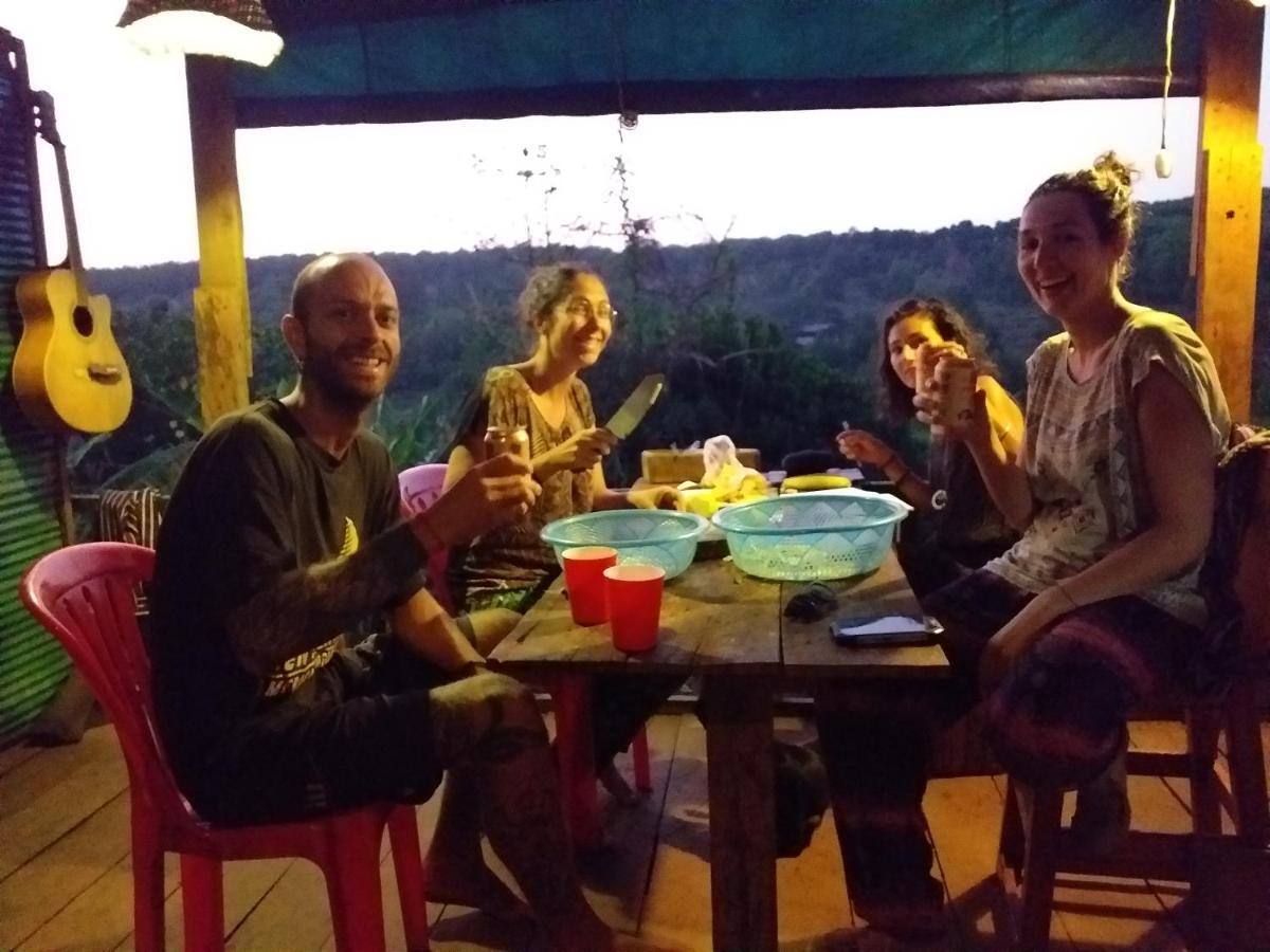 Farmer homestay&trekking Banlung Eksteriør bilde